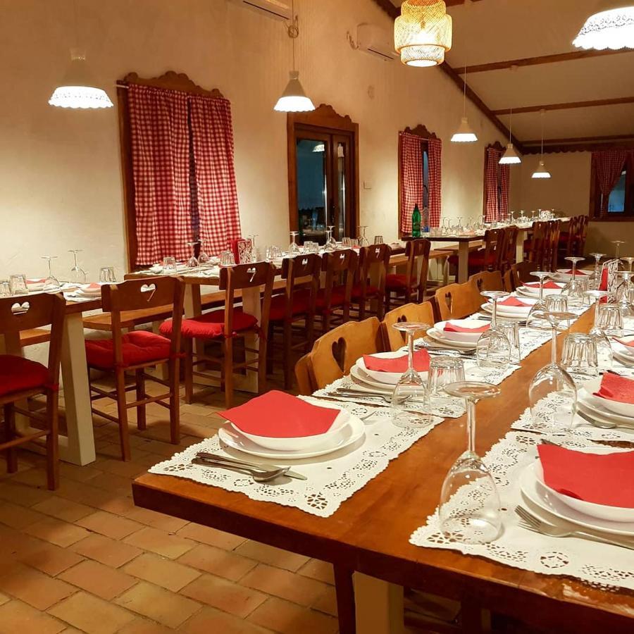 Gasthaus Domacinstvo Cikic Zasavica Exterior foto